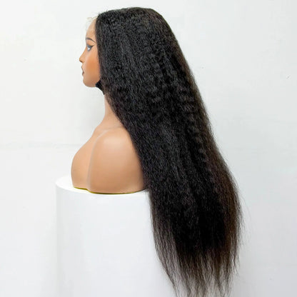 La Sublime Yaki — Perruque 5x5 HD Lace Closure Kinky Straight (Densité Suprême 300% - 28")