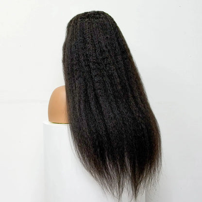 La Sublime Yaki — Perruque 5x5 HD Lace Closure Kinky Straight (Densité Suprême 300% - 28")